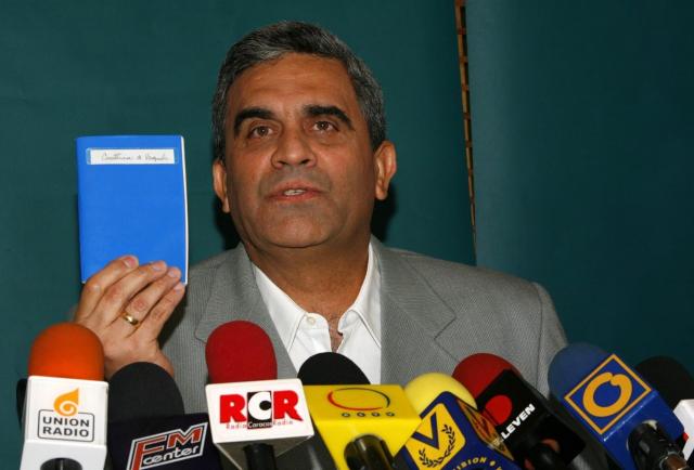 La hija de un exministro venezolano que murió en prisión acusa al Gobierno de asesinato