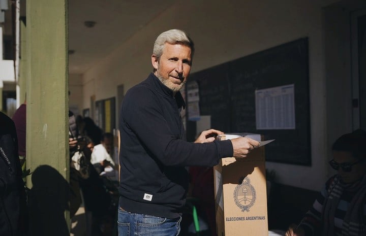 El candidato de Juntos por el Cambio, Rogelio Frigerio, fue el más votado en las PASO.