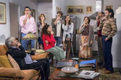 En la imagen, los protagonistas de la serie