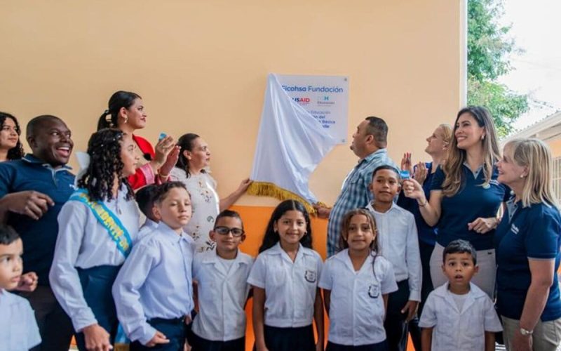 Cómo Ficohsa transforma vidas a través de la educación en Honduras